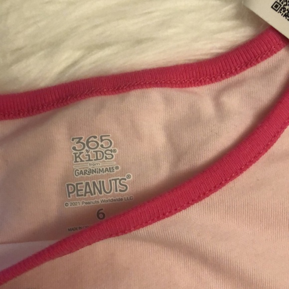 NWT Girl’s Short Sleeve Snoopy Flowers Tshirt- 6 - Picture 6 of 9